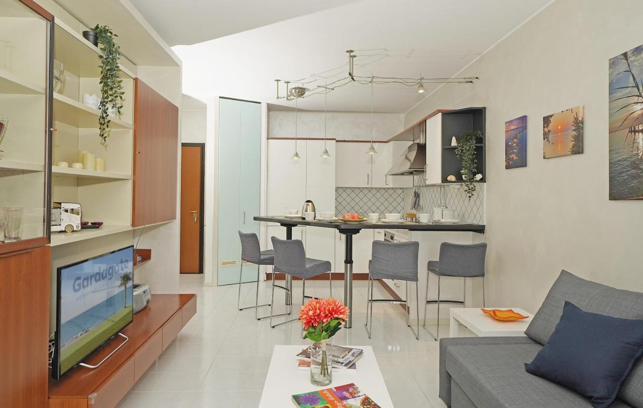 Casa Rudi Apartment Sirmione Bagian luar foto