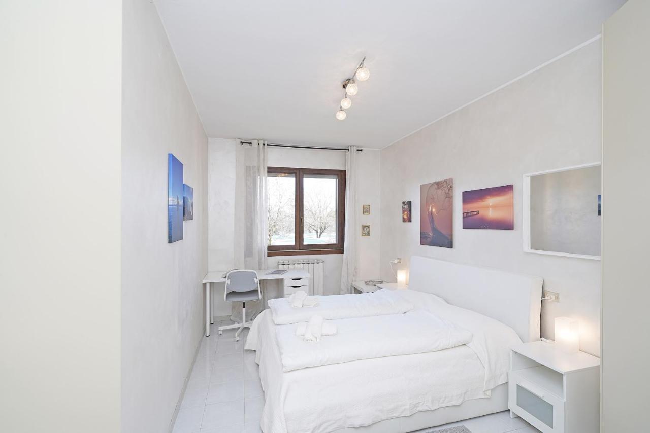 Casa Rudi Apartment Sirmione Bagian luar foto