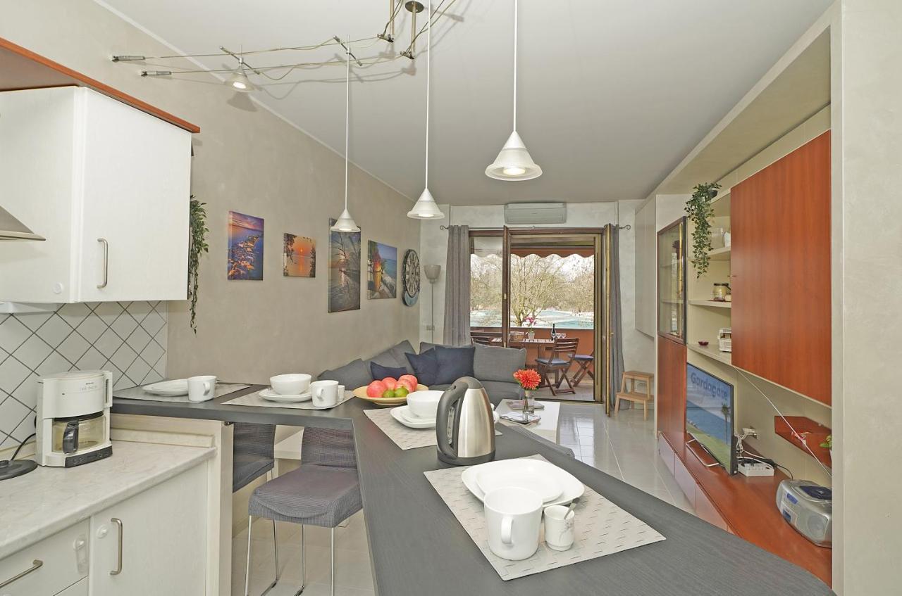 Casa Rudi Apartment Sirmione Bagian luar foto
