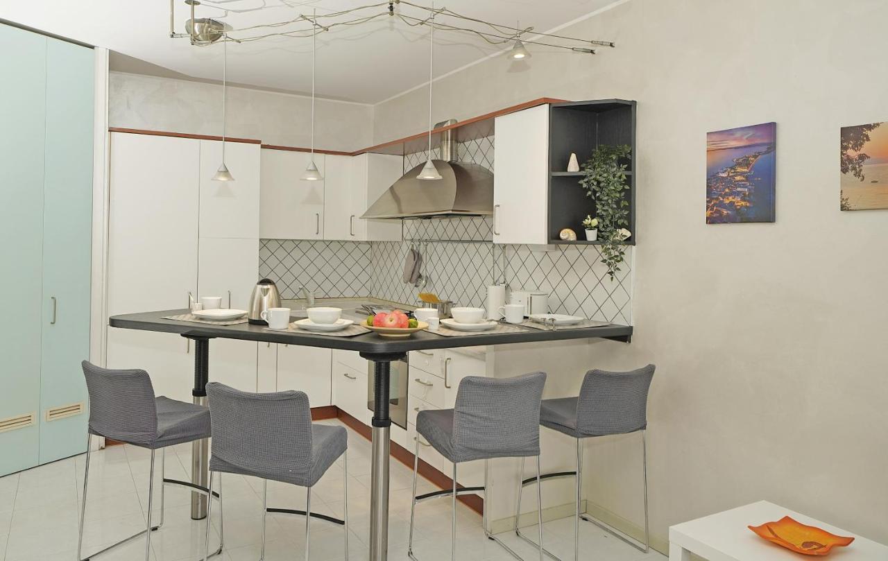 Casa Rudi Apartment Sirmione Bagian luar foto