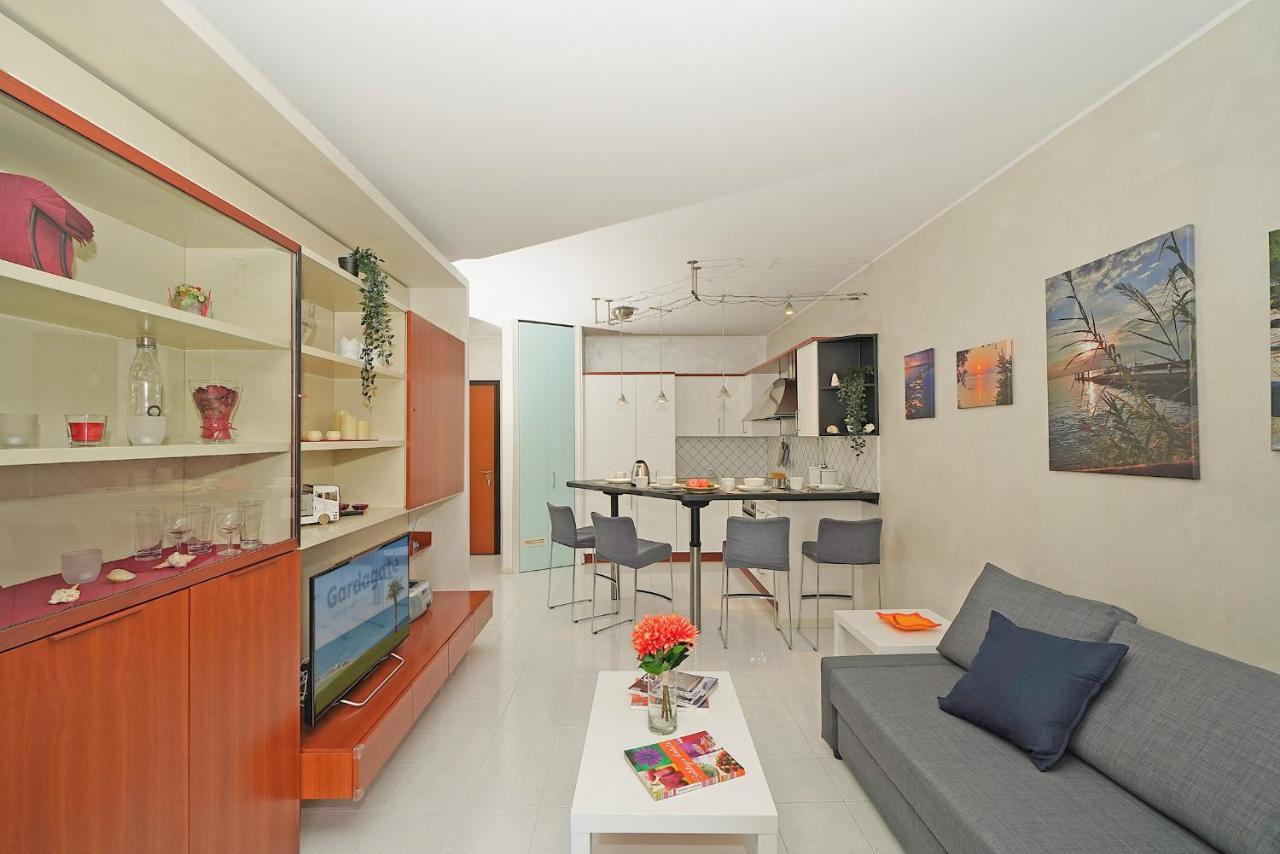 Casa Rudi Apartment Sirmione Bagian luar foto